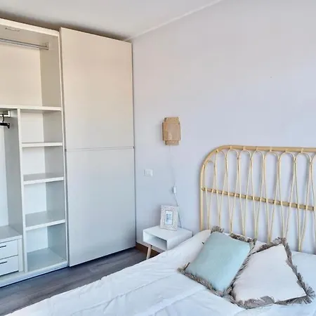 Sui Generis Penthouse With Terraces Daire Milano