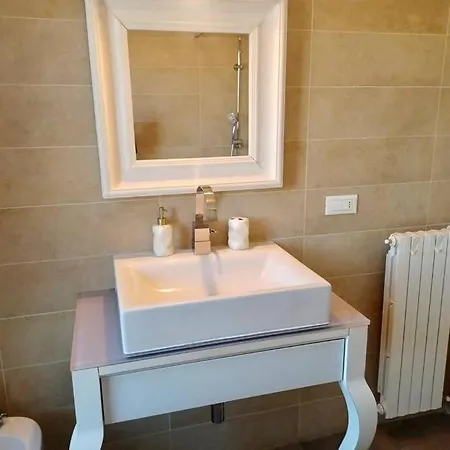 Sui Generis Penthouse With Terraces Daire