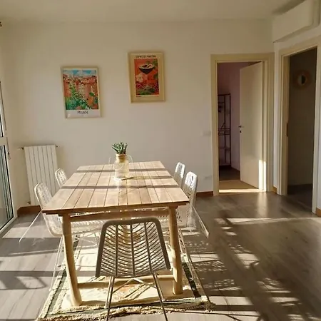 Sui Generis Penthouse With Terraces Appartement *